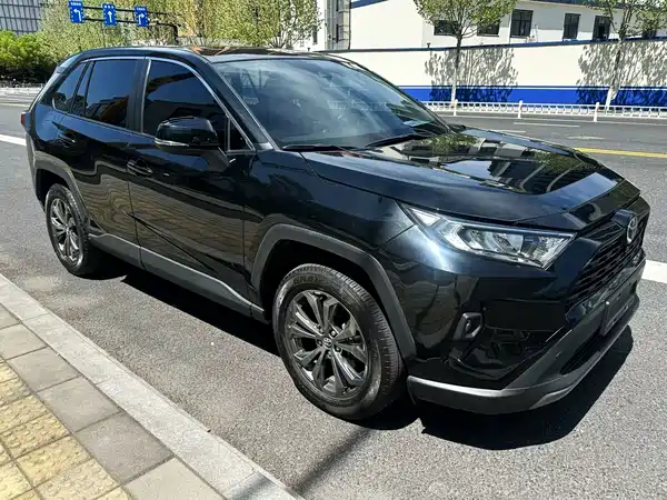 Toyota RAV4 2023