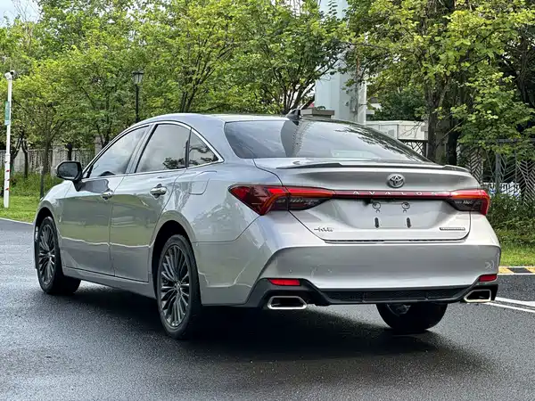 Toyota Avalon 2020
