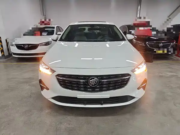 Buick Regal 2021