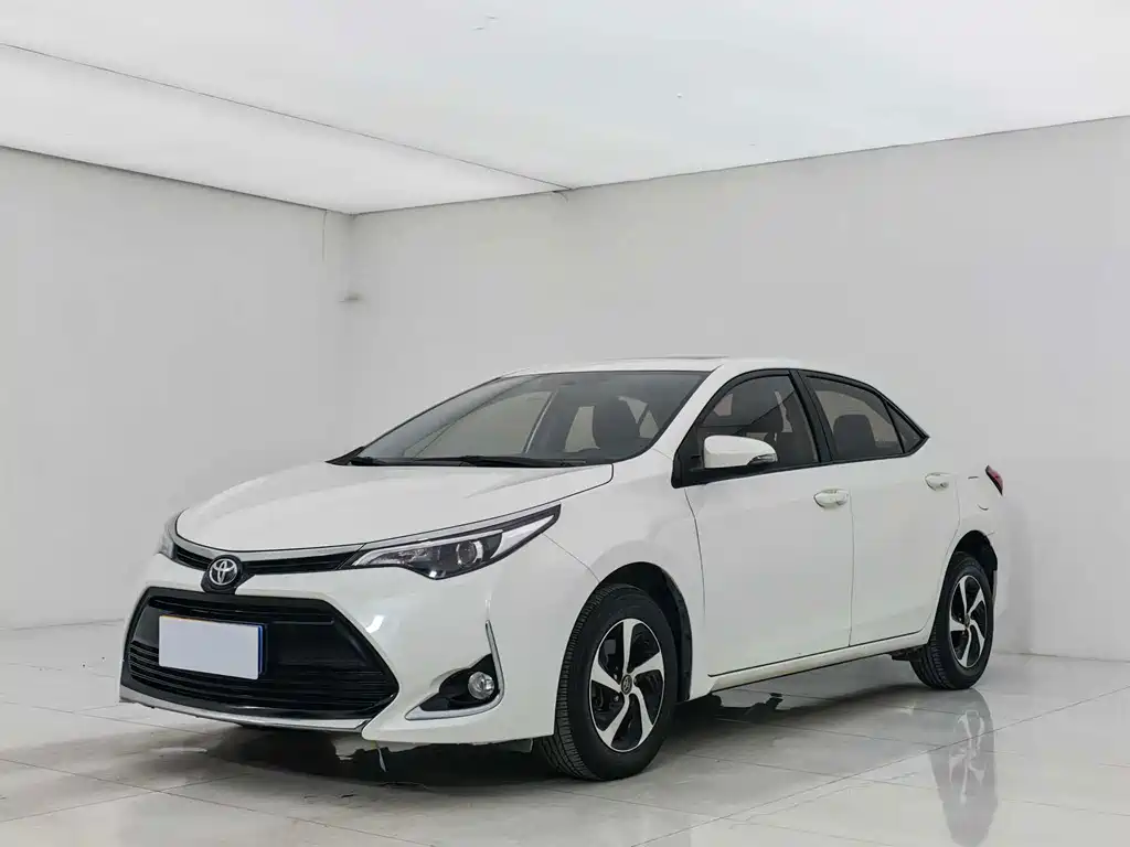 Toyota Levin 2018 — фото 1