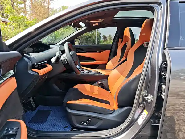 Changan UNI-V 2023