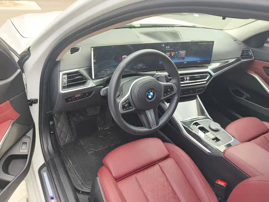 BMW 3 Series 2023 — фото 12