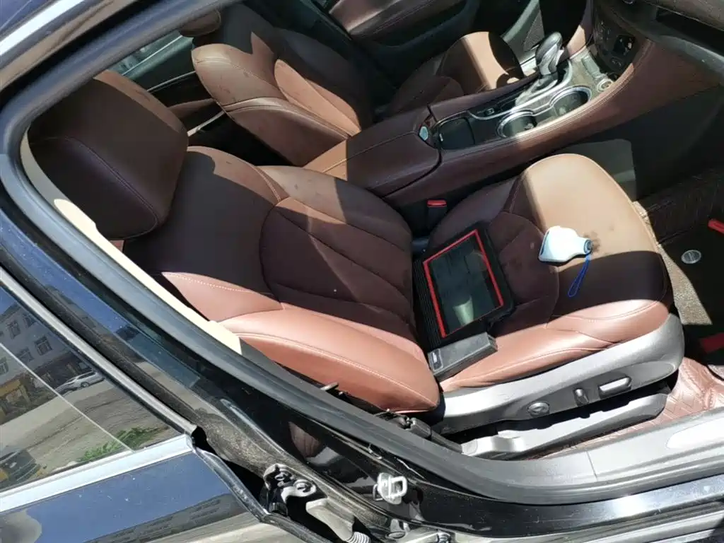 Buick Envision Plus 2017 — фото 25