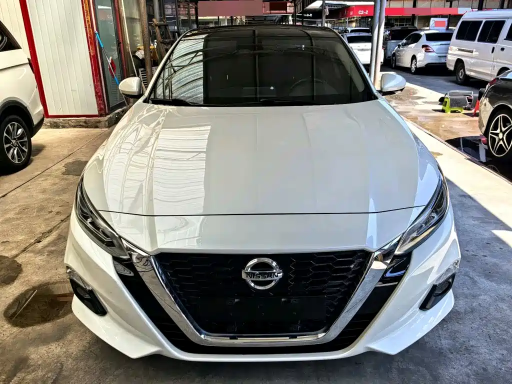 Nissan Teana 2021
