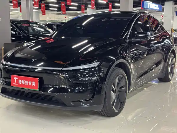 Tesla Model Y 2026