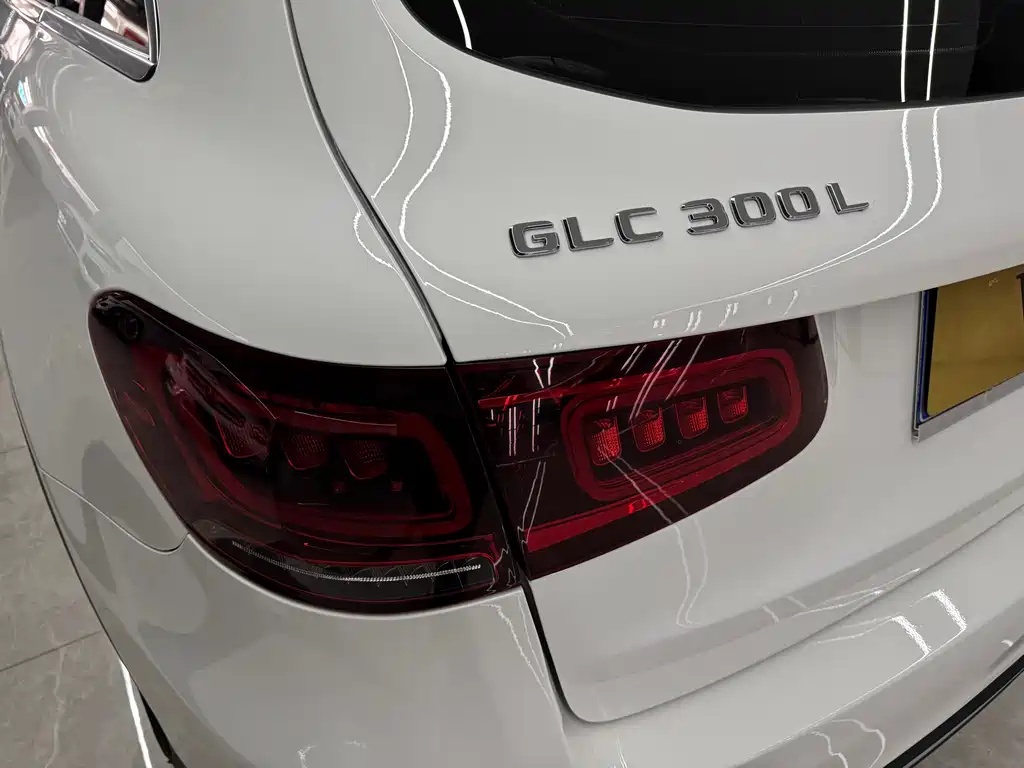 Mercedes-Benz GLC 2022 — фото 21