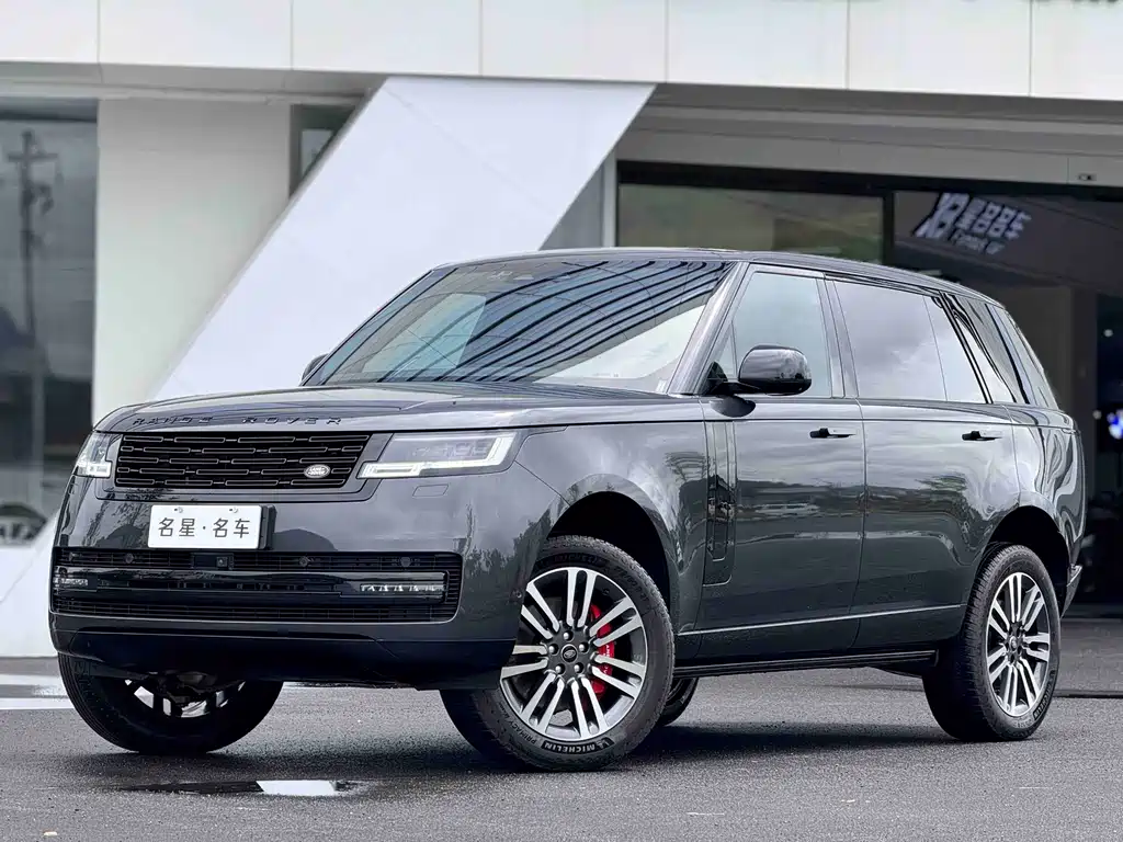 Land Rover Range Rover 2023 — фото 1