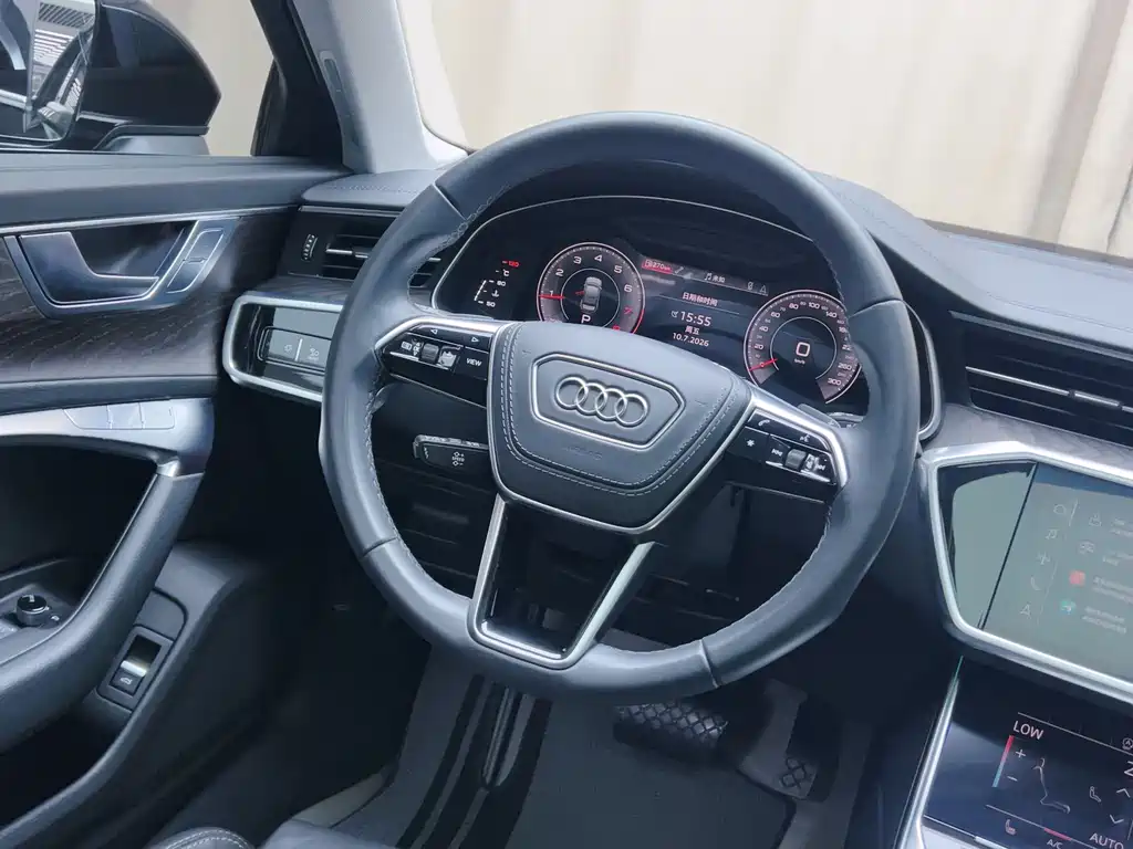 Audi A6L 2023