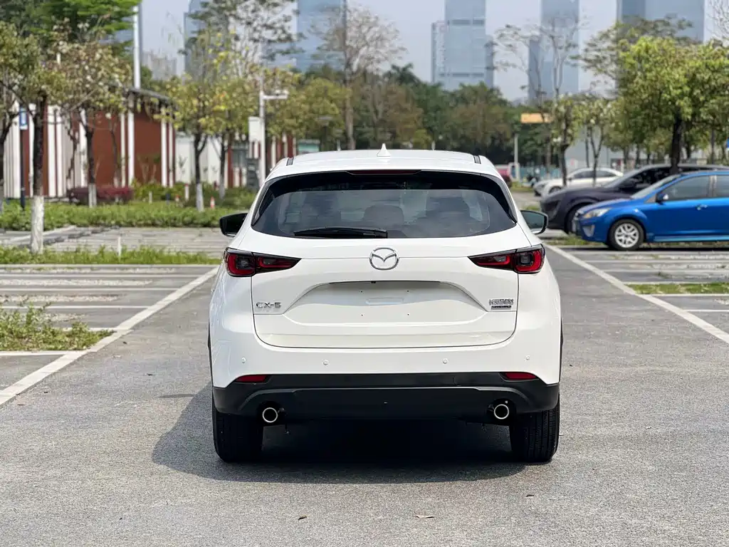Mazda CX-5 2025