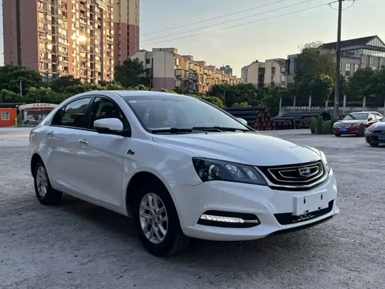 Geely Emgrand 2017
