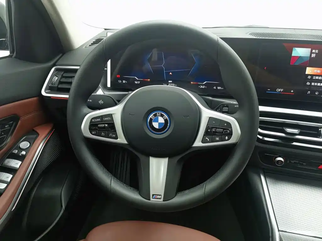 BMW i3 2024 — фото 11