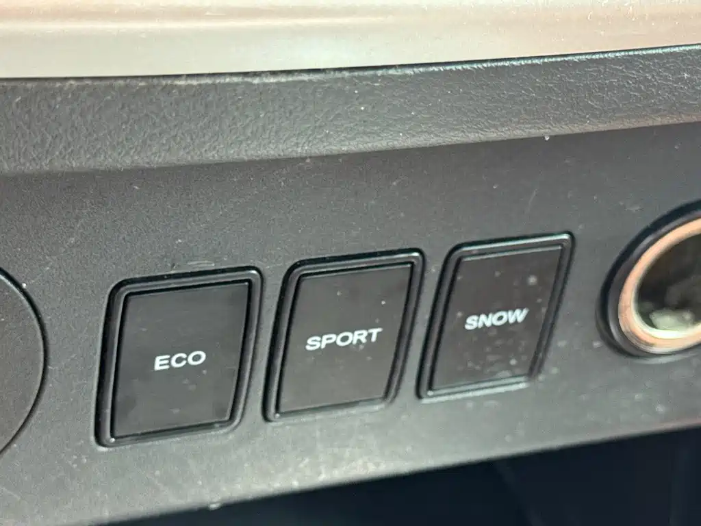 Dongfeng Ruiqi 6 2021 — фото 12