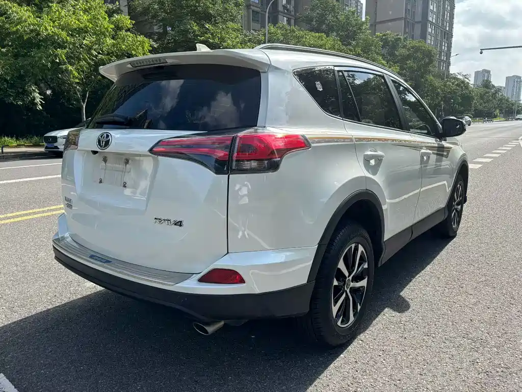 Toyota RAV4 2019