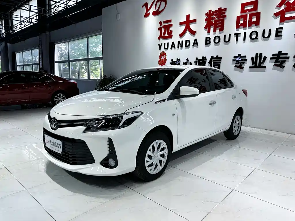 Toyota Vios 2023 — фото 1
