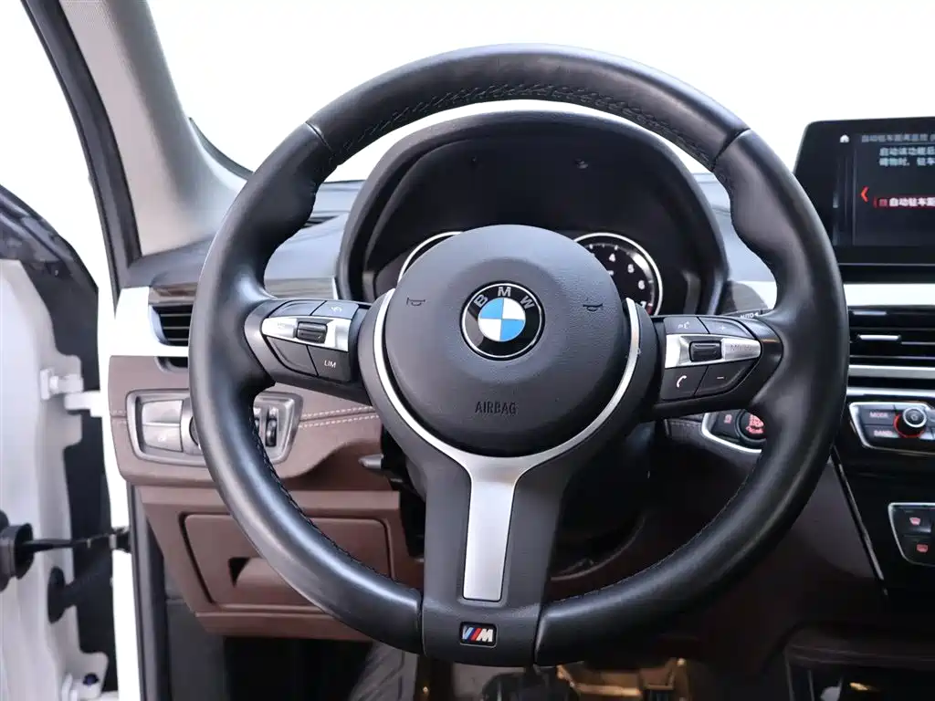 BMW X1 2023 — фото 16