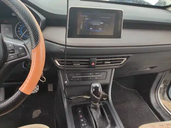 Dongfeng Scenery S560 2020