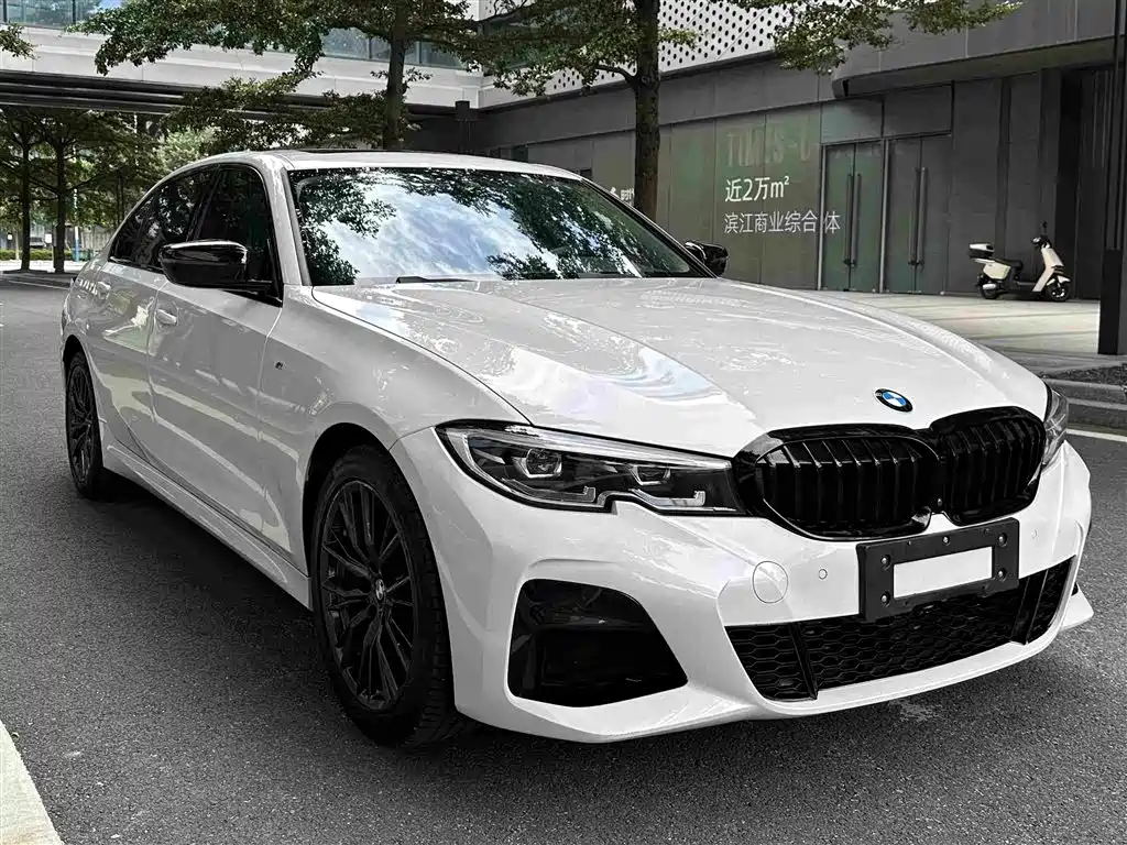 BMW 3 Series 2020