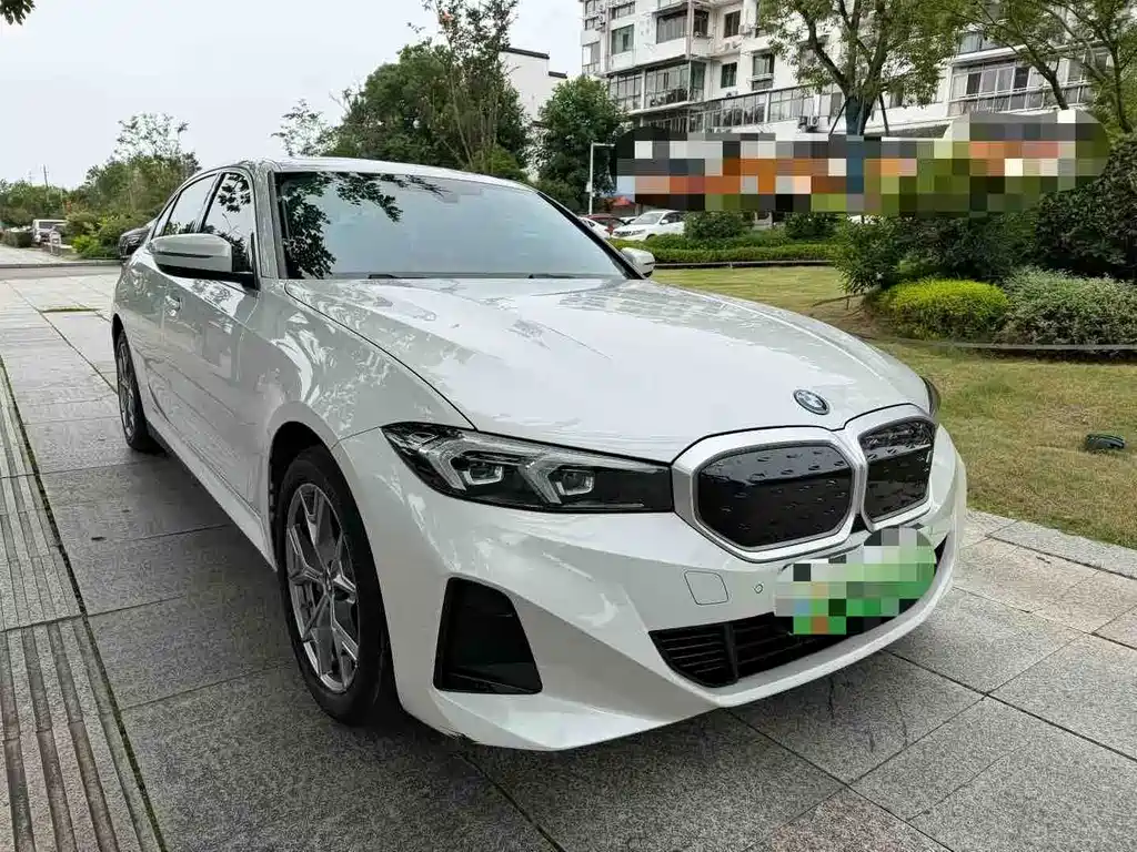 BMW i3 2023
