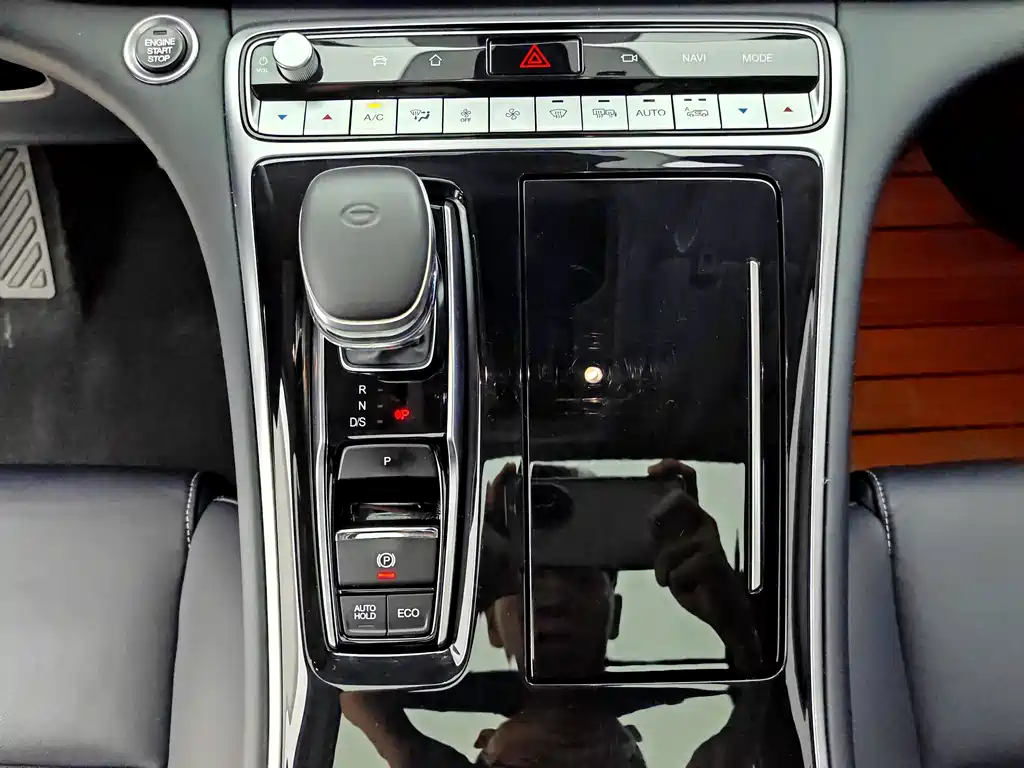 GAC Trumpchi M8 2023 — фото 12