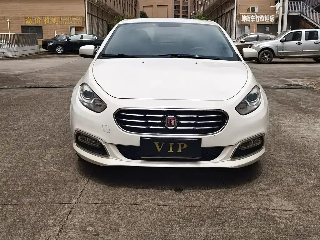 Fiat Viaggio 2014