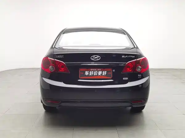 Hyundai Yuedong 2010