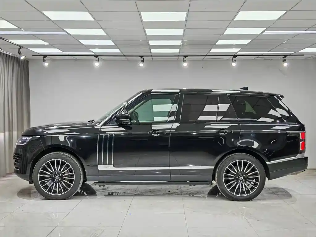 Land Rover Range Rover 2022 — фото 3