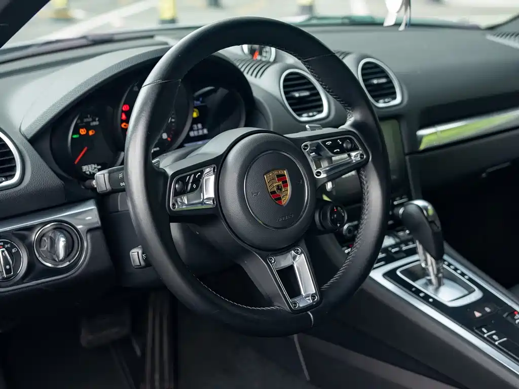 Porsche 718 2021 — фото 12