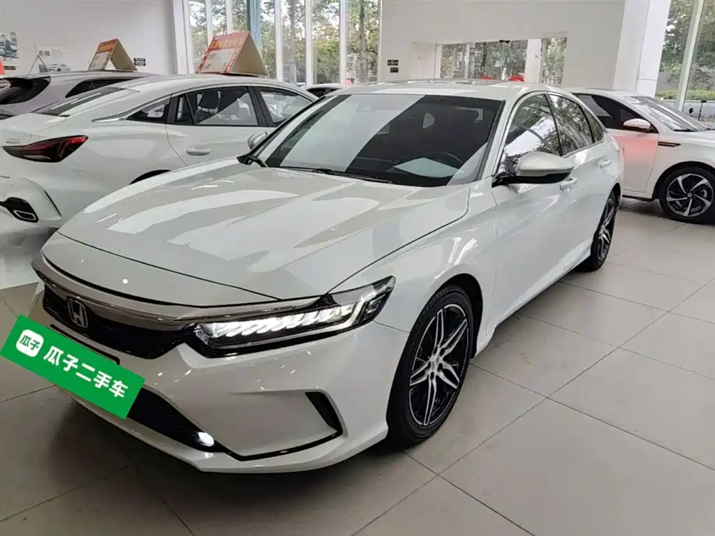 Honda Inspire 2022 — фото 2