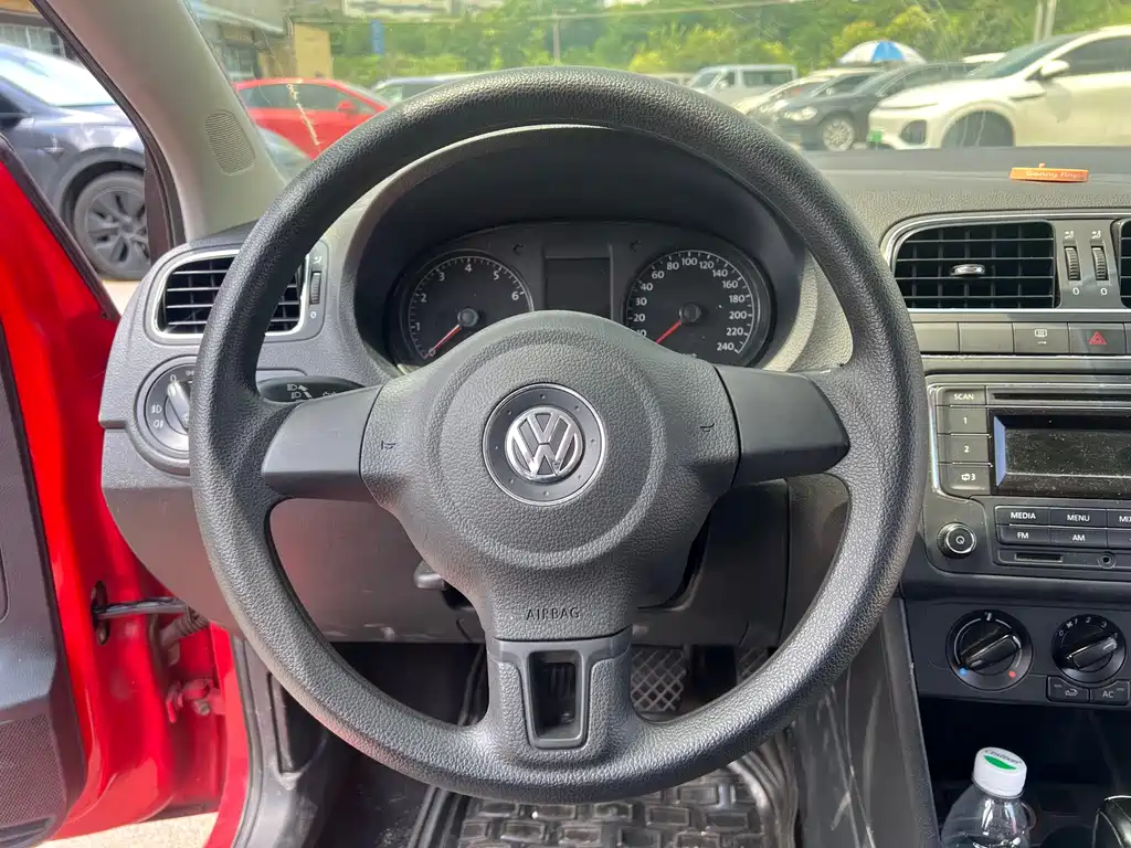 Volkswagen Polo 2013