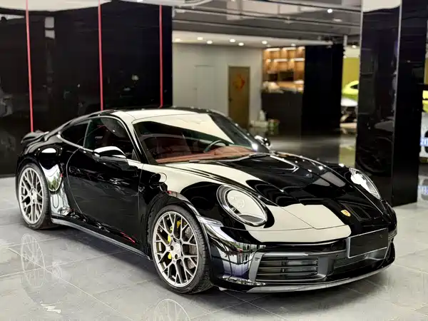 Porsche 911 2020