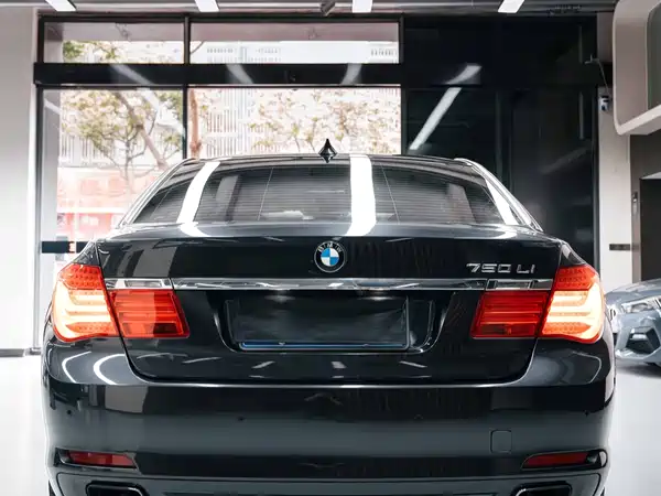 BMW 7 Series 2009