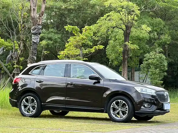 Borgward BX7 2019