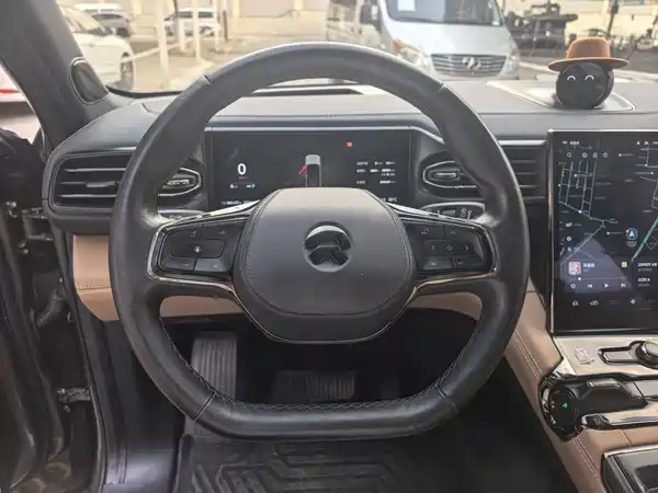 NIO ES8 2020