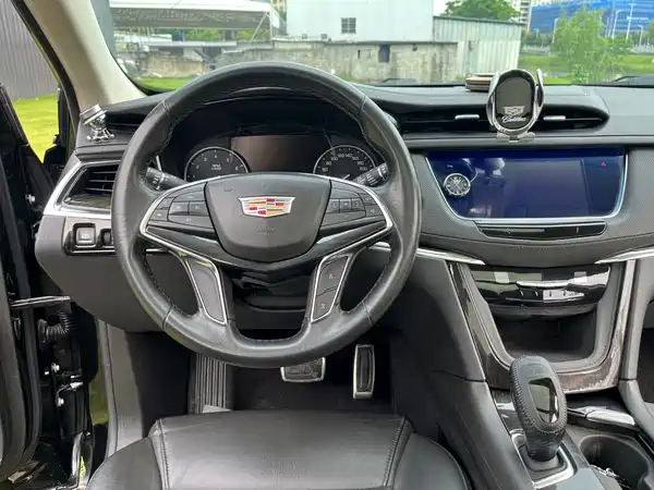 Cadillac XT5 2018