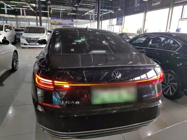 Volkswagen Passat Plug-In Hybrid 2024