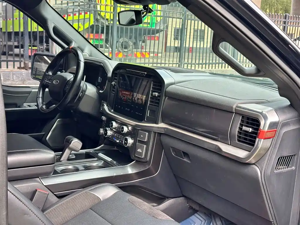 Ford F-150 Raptor 2023 — фото 15