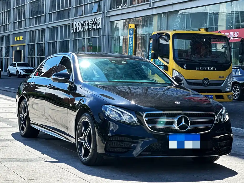 Mercedes-Benz E-Class 2020