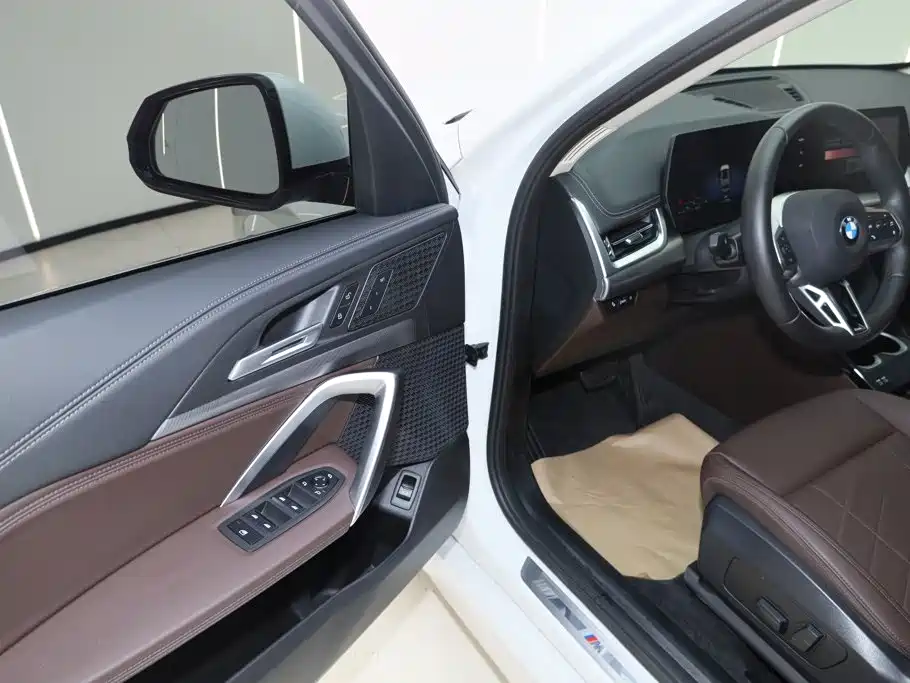 BMW X1 2024 — фото 18