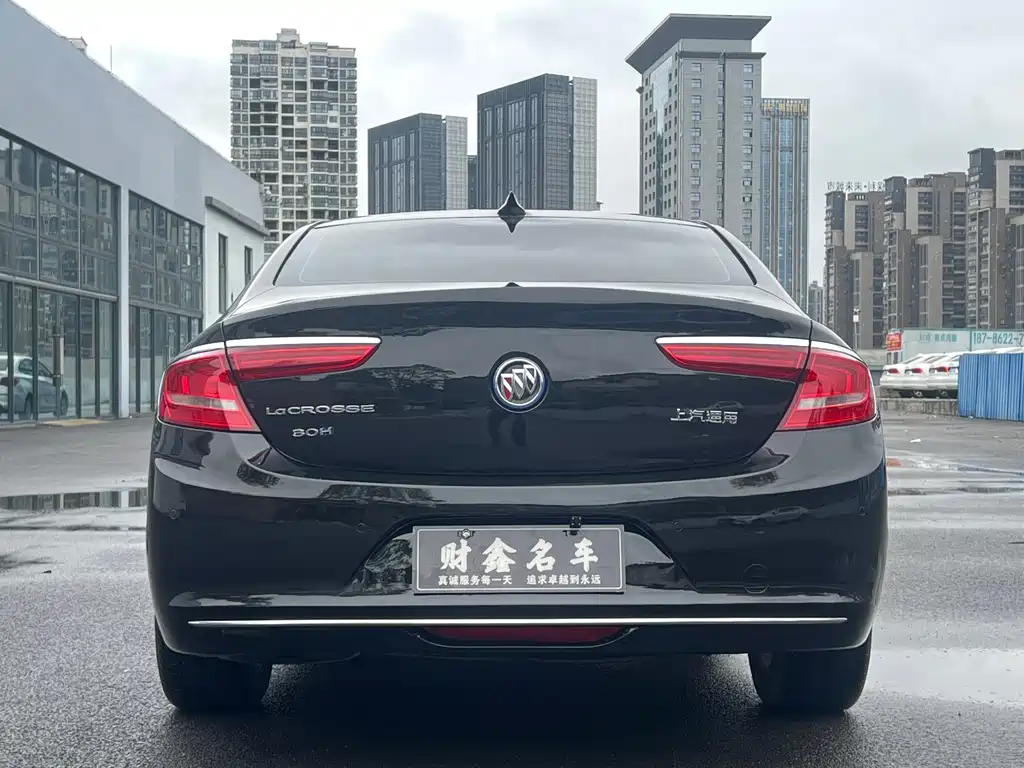 Buick LaCrosse 2019 — фото 13