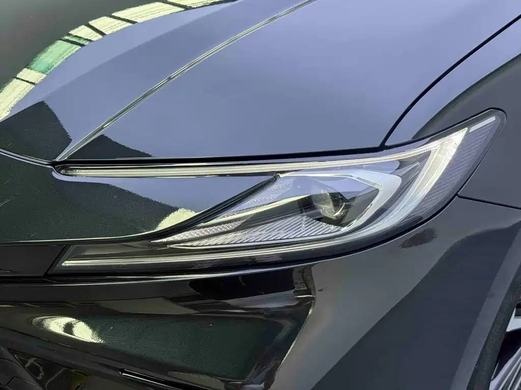 Toyota Camry 2026 — фото 16