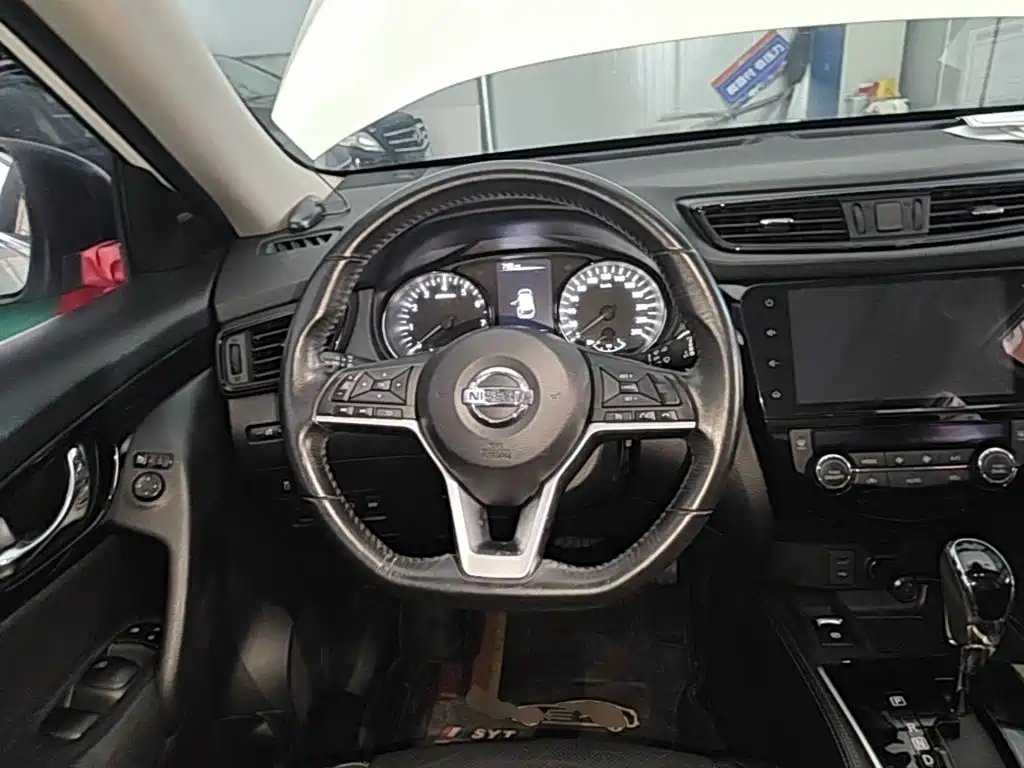 Nissan X-Trail 2019 — фото 11