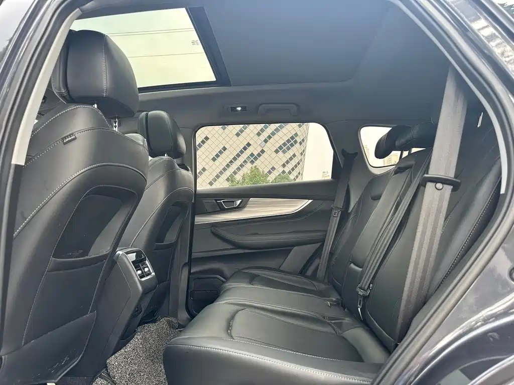 Chery Tiggo 8 PLUS 2021 — фото 17