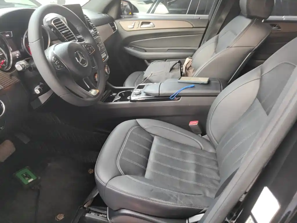 Mercedes-Benz GLE 2018 — фото 15