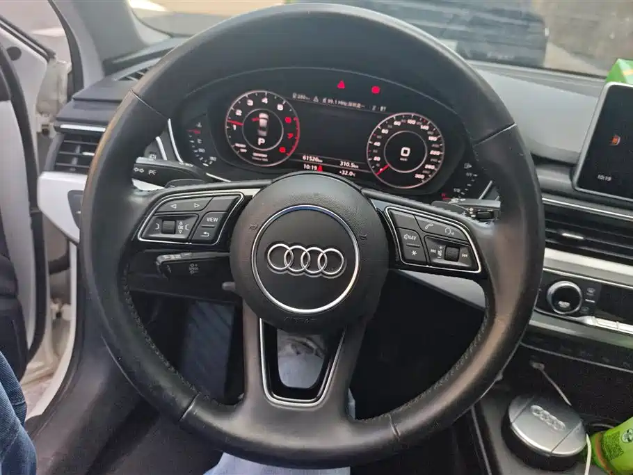 Audi A4L 2019 — фото 15