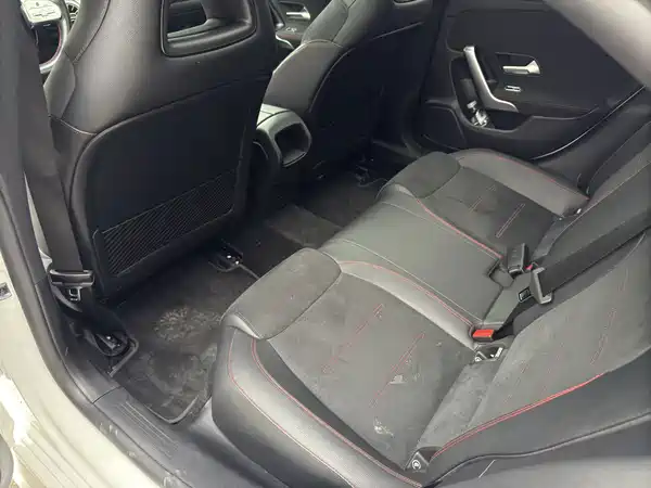 Mercedes-Benz CLA 2023