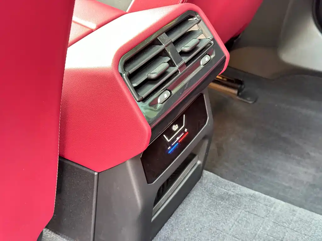 BMW i5 2024 — фото 17