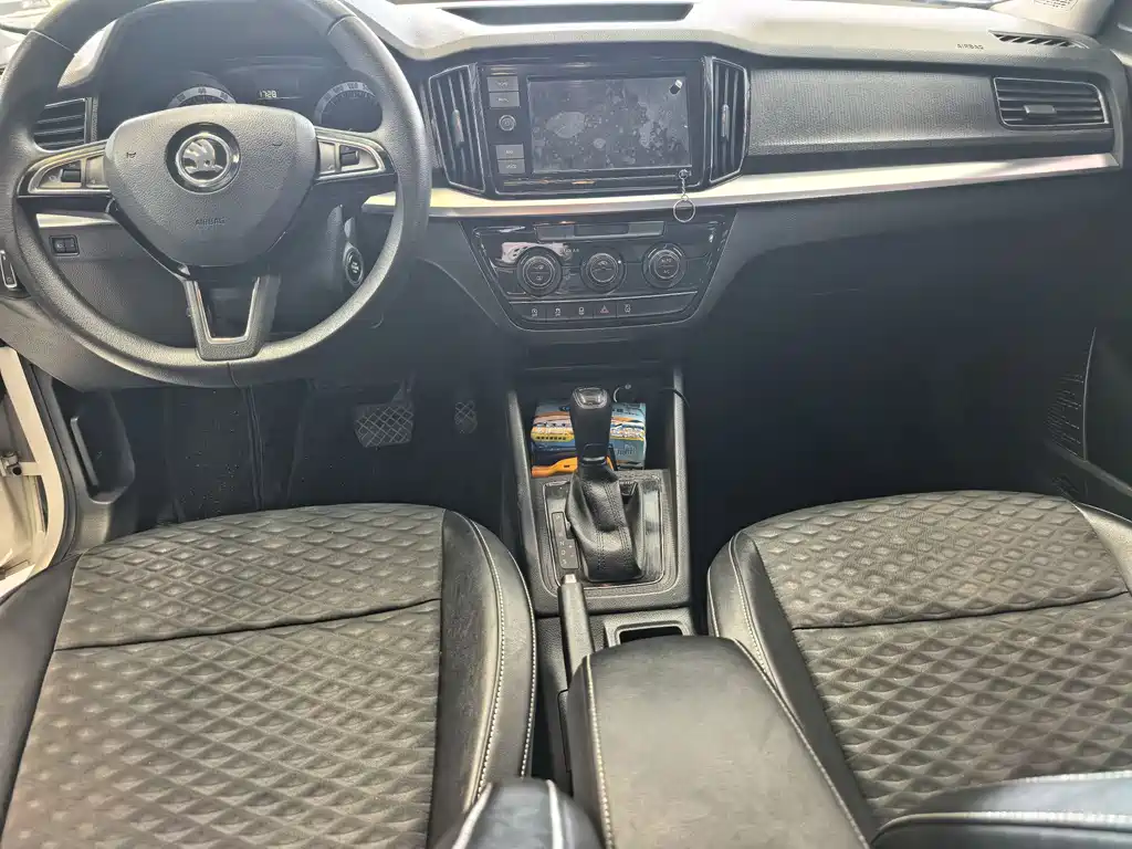 Skoda Kamiq 2020 — фото 9