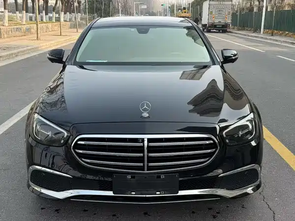 Mercedes-Benz E-Class 2021