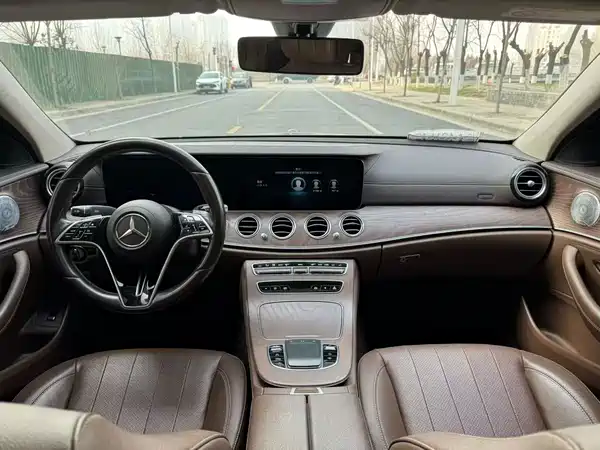 Mercedes-Benz E-Class 2021
