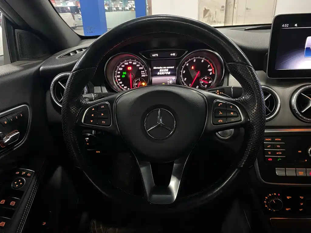 Mercedes-Benz CLA 2018 — фото 20